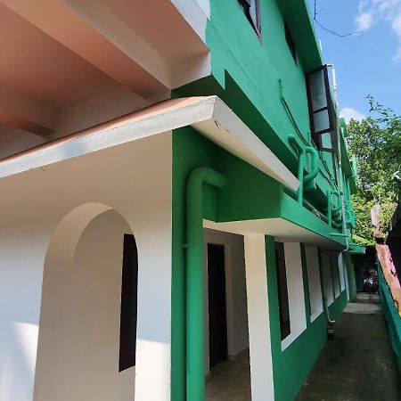 Happy Land Hotel Varkala Exterior photo