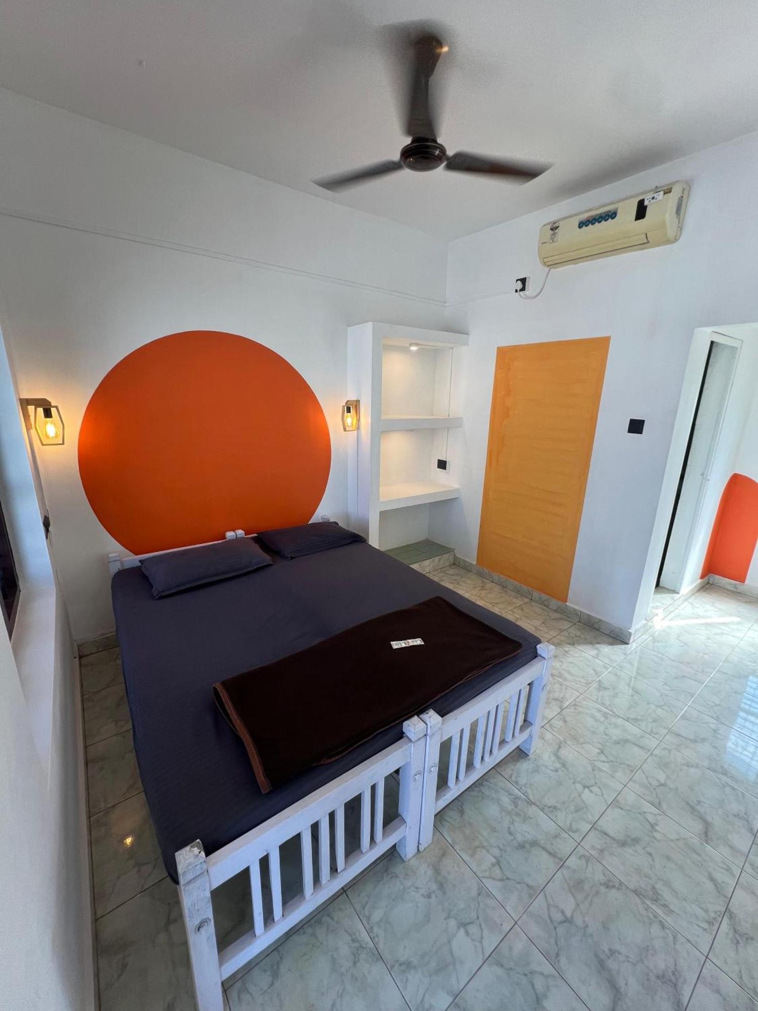 Happy Land Hotel Varkala Exterior photo
